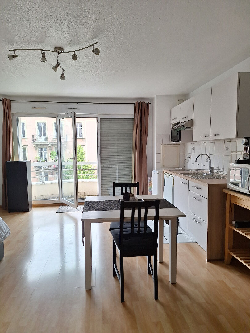 Strasbourg, Faubourg de Saverne - Grand T1 avec balcon