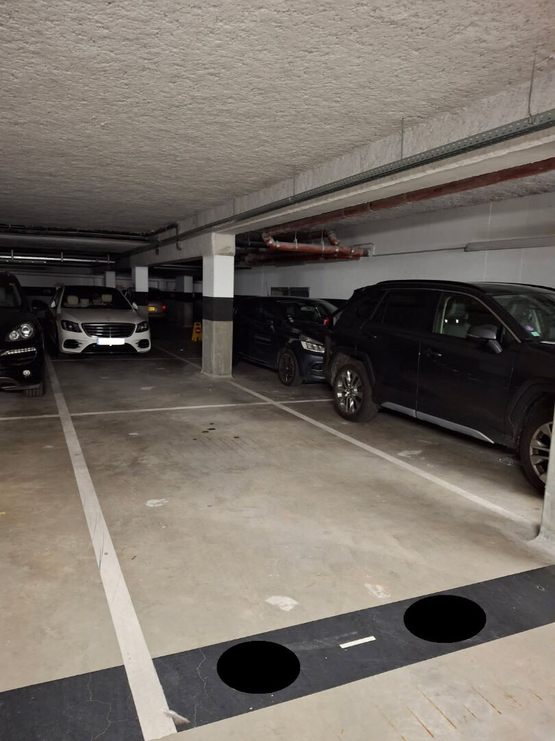 DOUBLE PLACE DE PARKING